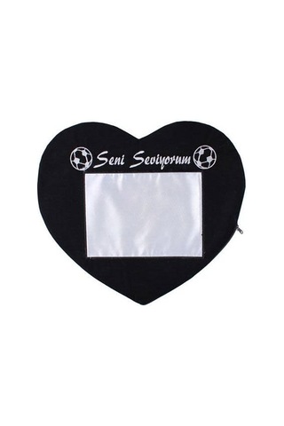 Sublimasyon Taraftar Kalp Yastık - Siyah Beyaz