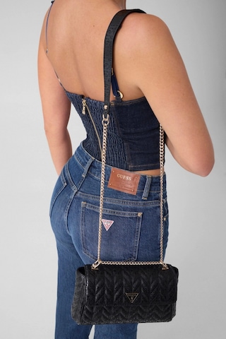 Guess Stacey Dönüştürülebilir Kapaklı Kadın Siyah Çapraz Çanta Hwgg9741210-bla