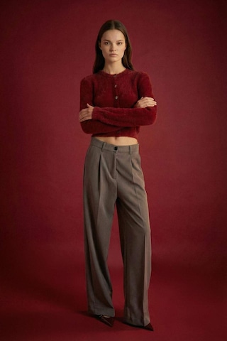 DeFacto Regular Fit Bisiklet Yaka Düğmeli Triko Bordo Hırka E2428AX24WNBR248 Bordo