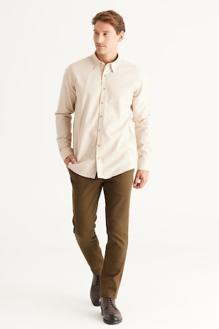 AC&Co / Altınyıldız Classics Erkek Bej Slim Fit Dar Kesim Gizli Düğme Yaka %100 Pamuk Gömlek Bej