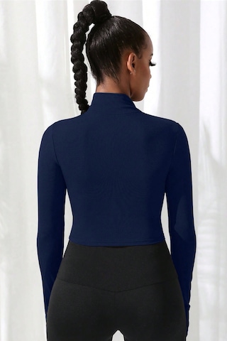 Cosmos E-ticaret Kadın Lacivert Uzun Kol Fermuarlı Parmak Geçme Detaylı Dik Yaka Crop Top Bluz Çok Renkli