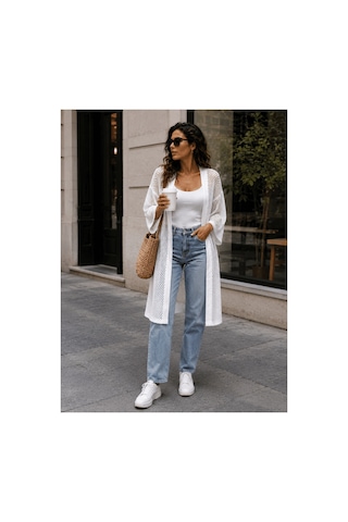Qmen Style Kadın Plaj Bornozu Beyaz File Kumaş. Beyaz