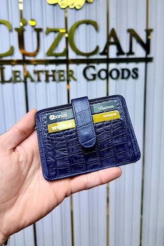 Cüzcan Jorvik Patlı Hakiki Deri Premium Kartlık Kişiye Özel İsim Baskılı Lacivert Croco