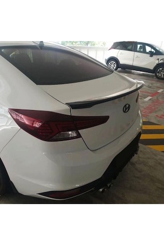 Hyundai Elantra Bagaj Üstü Spoiler Piano Black 2019-2020
