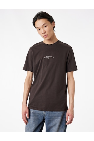 Koton Pamuklu Kısa Kollu Bisiklet Yaka Baskılı Slim Fit Tişört Kahverengi 6sam10066mk