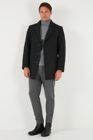 Buratti Slim Fit Apaş Yaka Astarlı Kaşe Erkek Kaban 584K1217 Füme