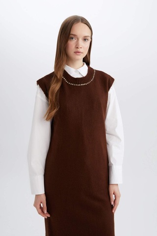 DeFacto Regular Fit Bisiklet Yaka Uzun Triko Süveter E2372AX24WNBN585 Kahve