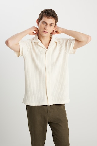 Wrangler Relaxed Fit Geniş Kesim Bej Gömlek Natural