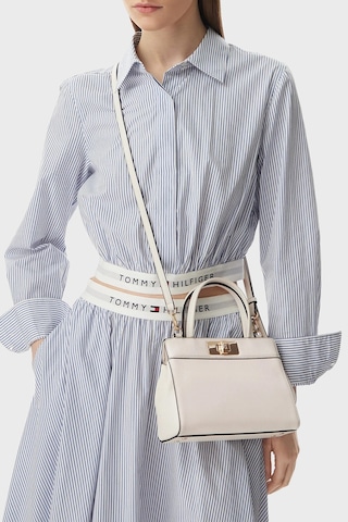 Tommy Hilfiger Logolu Çıkarılabilir Askılı Çanta Kadın Çanta Aw0aw18726 Aeo Bej