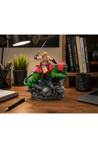 He-man Atılgan Figürü 17 Cm Dekoratif Figür Koleksiyonluk Masaüstü Kitaplık Vitrin Dekoru Nostaljik Hediye
