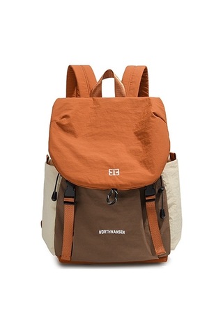 Hafif Tasarımlı Günlük Aktivite Sırt Çantası