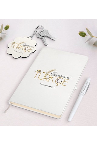 Kişiye Özel Türkçe Öğretmeni Beyaz Defter Kalem Ve Anahtarlık Hed N11.13517