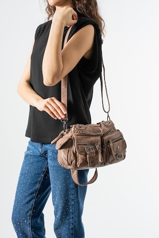 571 Collections Yıkanmış Deri Çok Cepli Omuz Kol Çantası Vizon Model: 571-12o