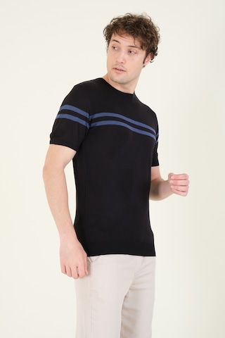 Giyim Dünyası Erkek Sıfır Yaka Çizgili Merserize T-shirt Siyah 001