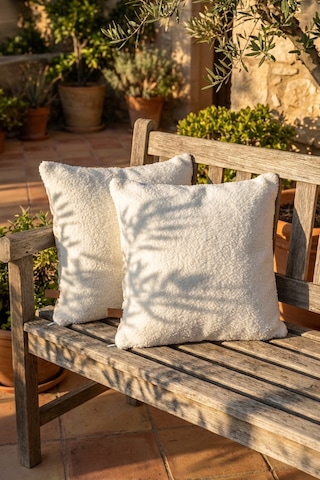 İskandinav Bohem 2'li Kırlent Kılıfı Modern Dekoratif Salon Koltuk Yastık Kılıfı 43x43 cm Teddy Puffy Beyaz