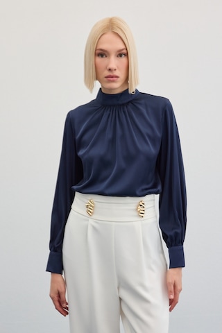 Sateen Yaka Detaylı Saten Bluz - Lacivert-136018 Lacivert