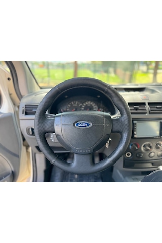 Ford Fiesta 2003-2010 Araca Özel Direksiyon Kılıfı Bombeli Araça