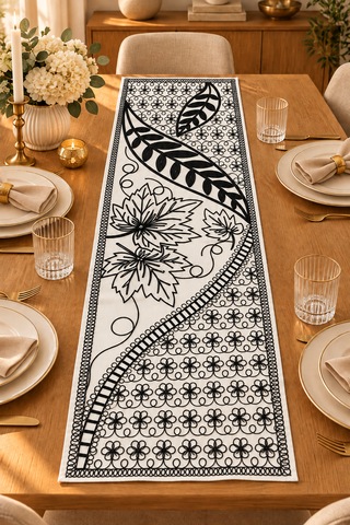 Nakışlı Geometrik Desenli Dekoratif Runner Masa Örtüsü 45x120 Cm Siyah