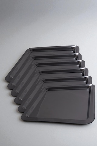 6'lı Metal Sade Sunum Tepsi Seti Paslanmaz Parlak Kare 22 Cm Gümüş