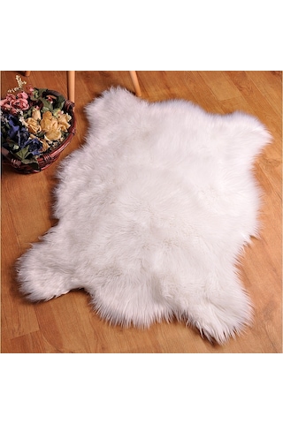 Soft Peluş Kuzu Postu Beyaz