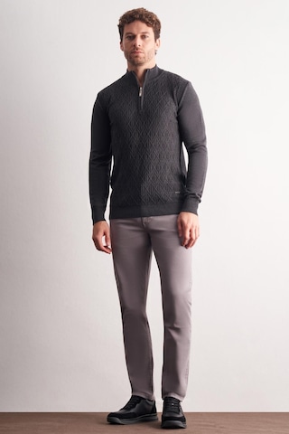 İmza Koyu Antrasit Dik Yaka Uzun Kol Cepsiz Slim Fit Casual Pamuklu Triko Kazak 1012255108 Antrasit