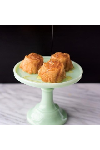 Nordicware 6 Lı Mini Gül Kek Kalıbı - Platin