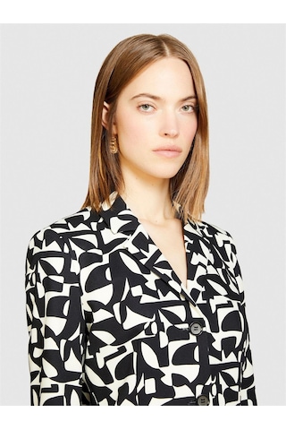 Sisley Tamamı Desenli Dar Kesim Ceket Kadın Pembe Ceket - 324p2olrlw01v