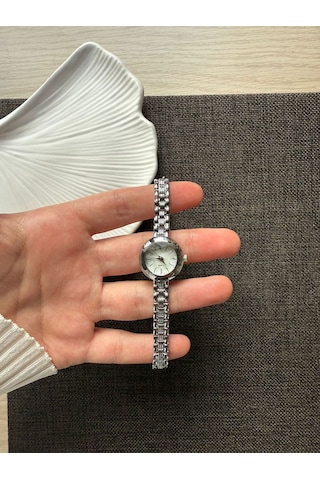 Retro Minimal Boncuk Kordon Vintage Kadın Kol Saati Gümüş Altın