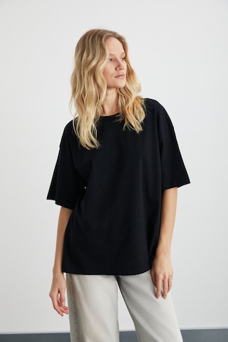 Lagertha  Kadın %100 Organik Pamuklu Kalın Dokulu Oversize Fit Yuvarlak Yakalı Siyah T-shirt