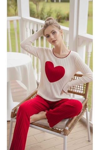 Bella Notte Kırmızı Nakışlı Kalp Detaylı Uzun Kollu Pijama Takımı