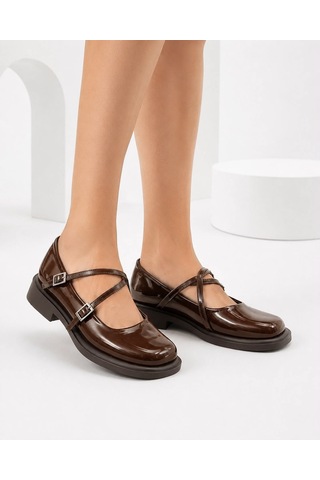 Dabab Shoes Marsel Kadın Acı Kahve Rugan Çapraz Bantlı Tokalı 2 Cm Kalın Taban Mary Jane Ayakkabı Kahverengi