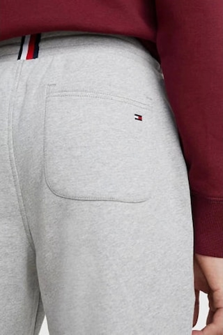 Tommy Hilfiger Tommy Logo Sweatpants Erkek Beyaz Eşofman Altı Mw0mw08388p01 Beyaz