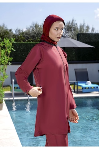 Mayom Su İtici Özellikli Yanlardan Ayarlanabilen Hızlı Kuruyan Kumaş Fermuarlı Tesettür Mayo Bordo