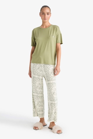 Defacto Pijama Takımı Regular Fit Kısa Kollu Üst Desenli Uzun Alt-fall İn Love F7560ax25augn762 Yeşil