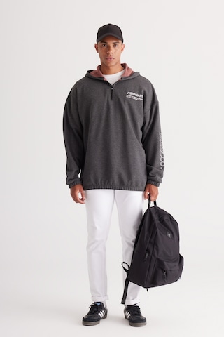 AC&Co / Altınyıldız Classics Erkek Antrasıt Melanj Oversize Bol Kesim Kapüşonlu Baskılı Sweatshirt Antrasit