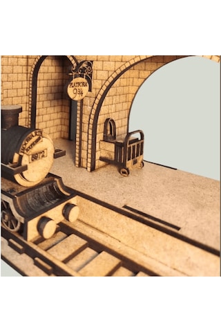 Platform 9 3/4 Tren İstasyonu Ahşap Maket Seti Dıy Book Nook Koleksiyoner Modeli