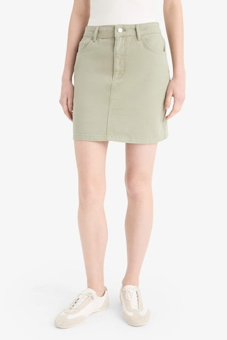 DeFacto Coool Normal Bel Gabardin Mini Etek E5346AX25SPGN497 Yeşil
