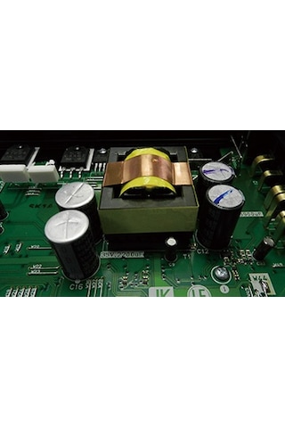 Kenwood Kac-Hqr1004 4 Kanal Oto Amplifikatör