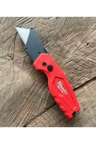 Milwaukee Pro Metal Katlanır Maket Bıçağı Fastback Compact 16cm