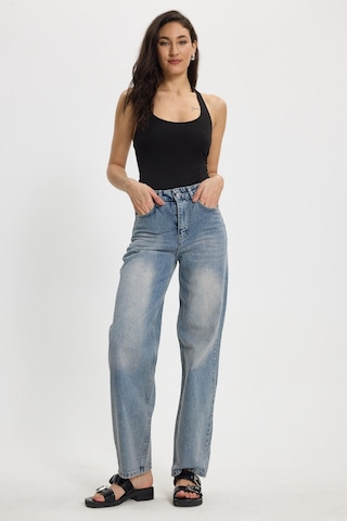 Tudors Kadın Relax Fit Rahat Kesim %100 Pamuk Cepli Geniş Paça Mavi Jean Kot Pantolon-50733