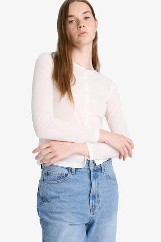 Defacto Slim Fit Dar Kesim Bisiklet Yaka Uzun Kollu Tişört F9105ax25auwt32 Beyaz