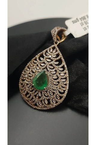 925 Gümüş Zümrüt Ve Elmas Kolye Ucu 269 Altın