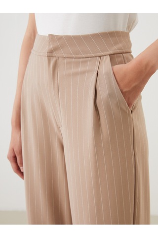 Lcw Modest Bej Loose Fit Çizgili Kadın Pileli Pantolon