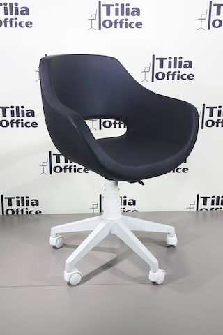 Monaco Çalışma Kesim Çocuk Koltuğu Beyaz Ayak Siyah