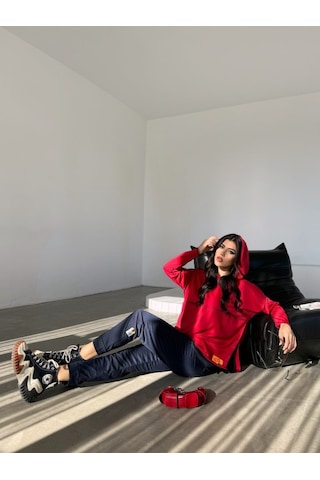 Modasize Kadın Kırmızı Kapşonlu Etek Ucu Detay Arma Ters Dikiş Gorunumlu Ikili Takım Kırmızı