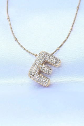 Mrs Flower Çelik Zincirli Zirkon Taşlı E Harfli Gold Renk Bubble Kolye Çok Renkli