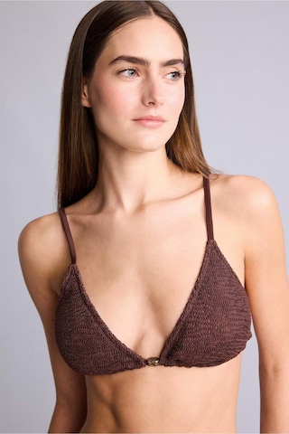 Defacto Regular Fıt Kırışık Dokulu Kumaş Kahverengi Bikini Üstü E0205ax26smbn341 Kahve-bn341