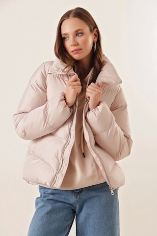 Defymoda 5205 Dik Yaka Fermuarlı Şişme Mont - Bej Bej