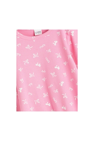 LC Waikiki Lcw Kids Pembe Bisiklet Yaka Fiyonk Baskılı Kız Çocuk Pijama Takımı Pınk Prınted