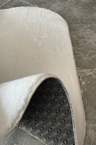 Tropikal Home Post Peluş Yumuşak Oval Halı Tüylü Halı Kaymaz Taban Konforlu Dekoratif Yıkanabilir Beyaz